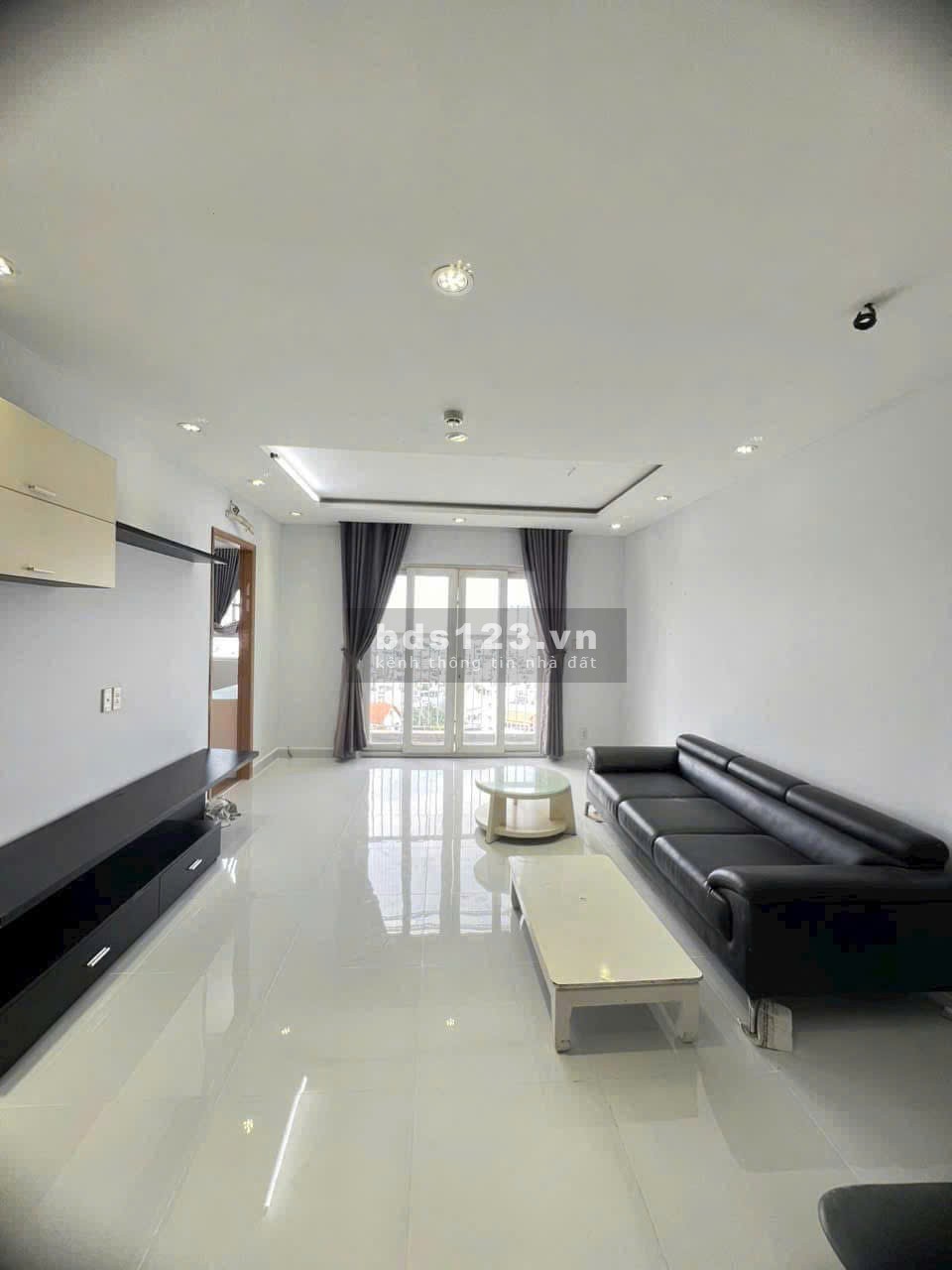Chung cư Carillon 6, Hoà Bình, Hoà Thạnh, Tân Phú: 93m2, 3PN, 2WC, Nội Thất 10tr5