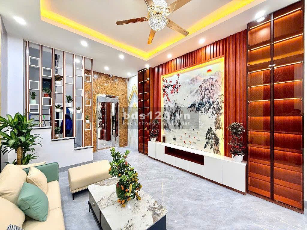 Bán nhà mặt tiền đẹp vị trí đặt địa quận Tây Hồ
