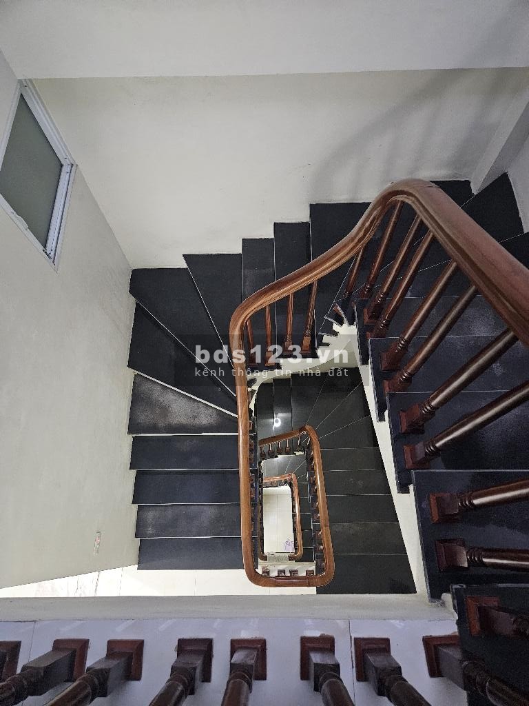Bán gấp nhà Vĩnh Hưng – 38M2, 4 Tầng – Full nội thất - Giá quá hời!
