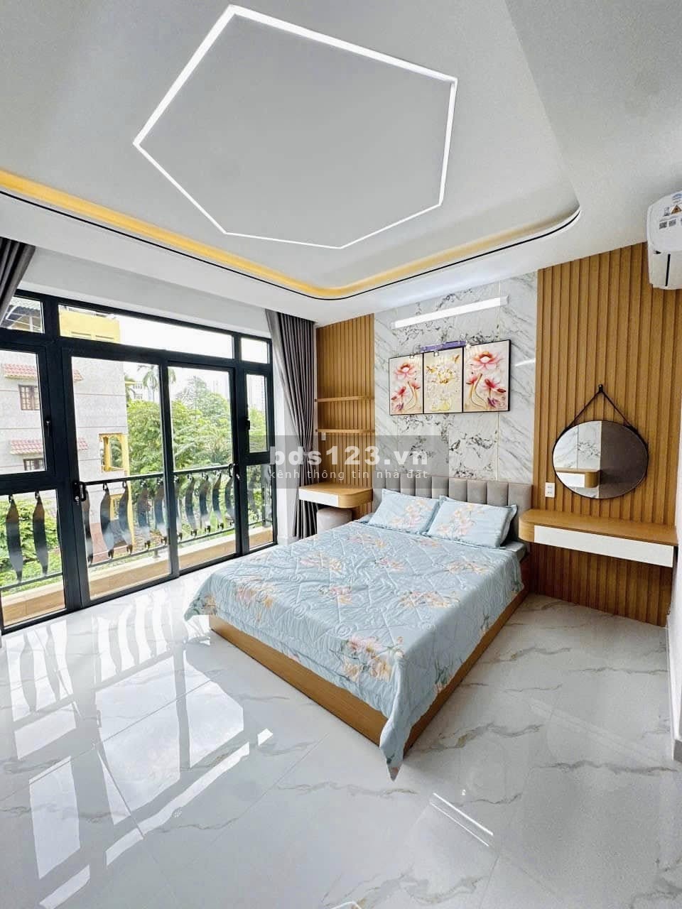 Nhà ngay Ngã Tư Bốn Xã - full nội thất cao cấp - 4m x 14,5m - giáp ranh Tân Phú - vào ở ngay