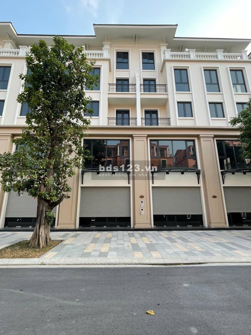 Shophouse mặt đường 25m thông QL5A và Cao Tốc Hà Nội- HP tại VHOCP3