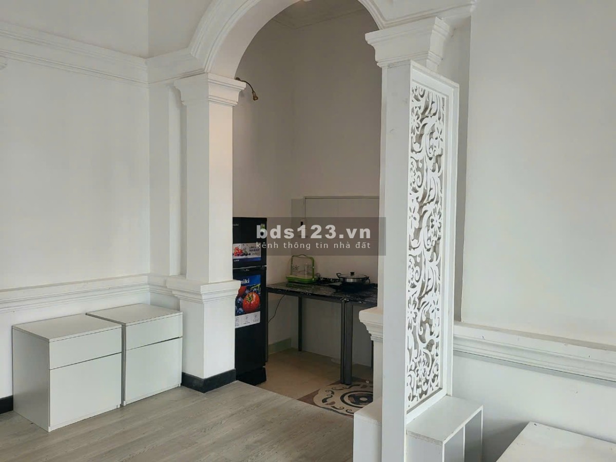 Gia chủ cần bán Villa mini 163/55 Thành Thái, P14, Q10, Dt: 6x18m 6 tầng chốt 22 tỷ