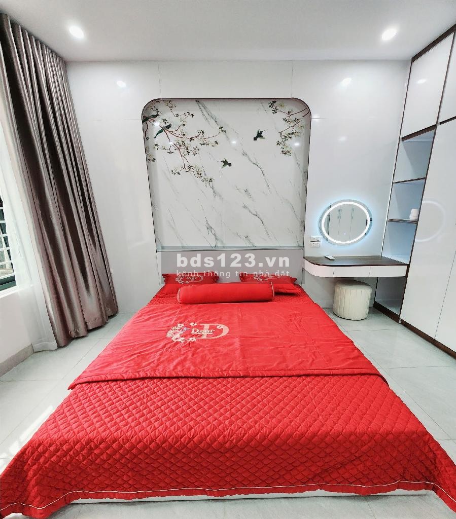 Bán nhà phố Minh Khai - 5 tầng - Chỉ 5.75 tỷ - Ở ngay