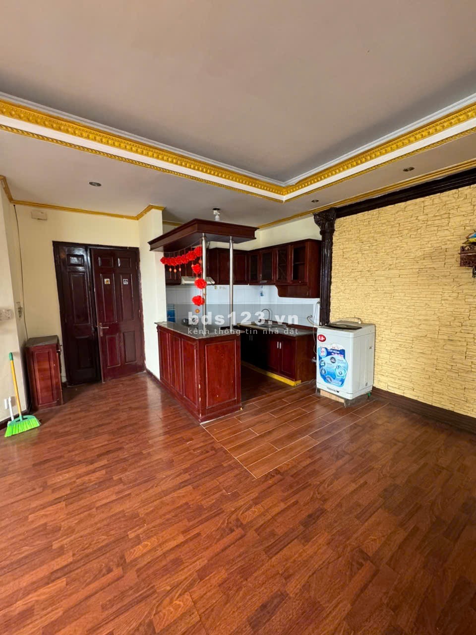 Bán cc làng quốc tết Thăng Long dt : 100m2, 3pn, pk, 2wc, đồ cơ bản giá 7,5 tỷ
