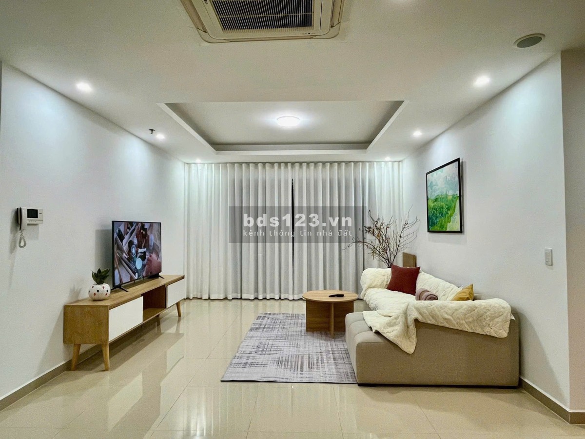 Bán Căn Hộ Mặt Tiền Biển - Cạnh Công Viên Phần Mềm - View thành phố - Sông Hàn - Pháo Hoa Đà Nẵng