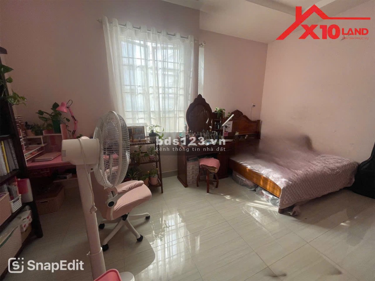 Bán nhà 2 tầng 200m2 thổ cư gần công viên Biên Hùng. Chỉ 10,5 tỷ