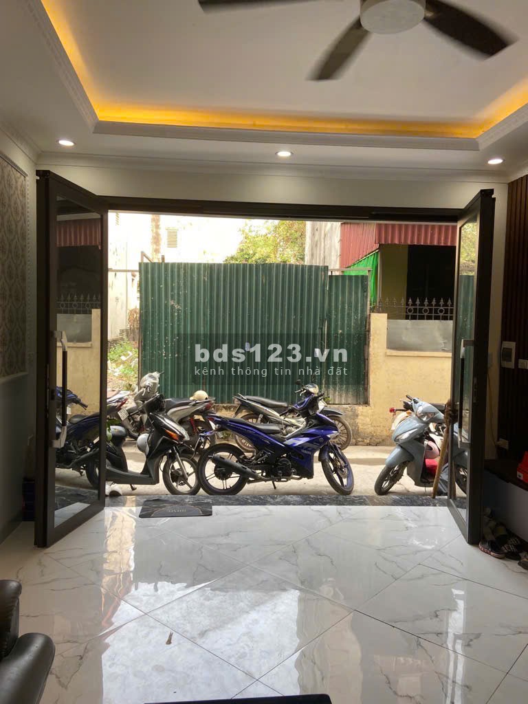 Bán gấp nhà trung tâm Phú Thượng quận Tây Hồ