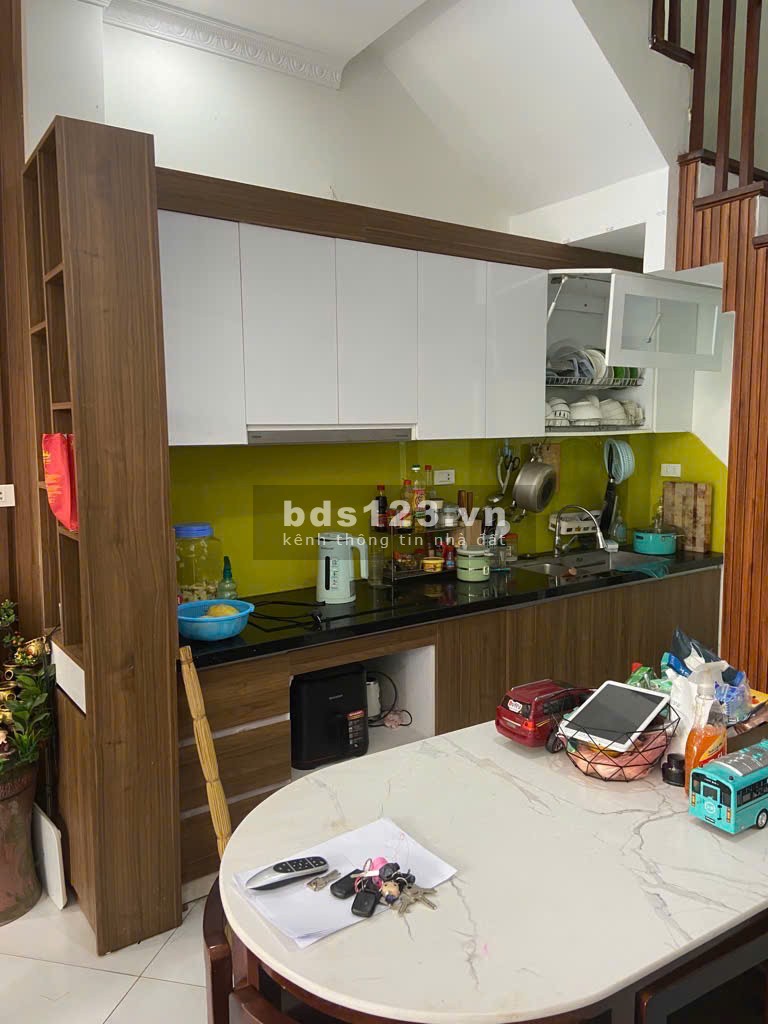 Bán gấp nhà trung tâm Phú Thượng quận Tây Hồ