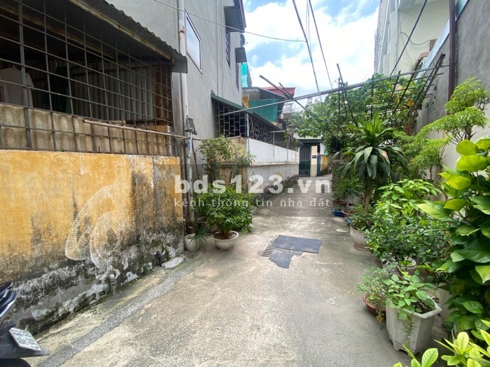 Bán nhà Ngọc Thuỵ 103 Lý Sơn 83m2 giá chỉ ~ 6 tỷ lh 0968001329