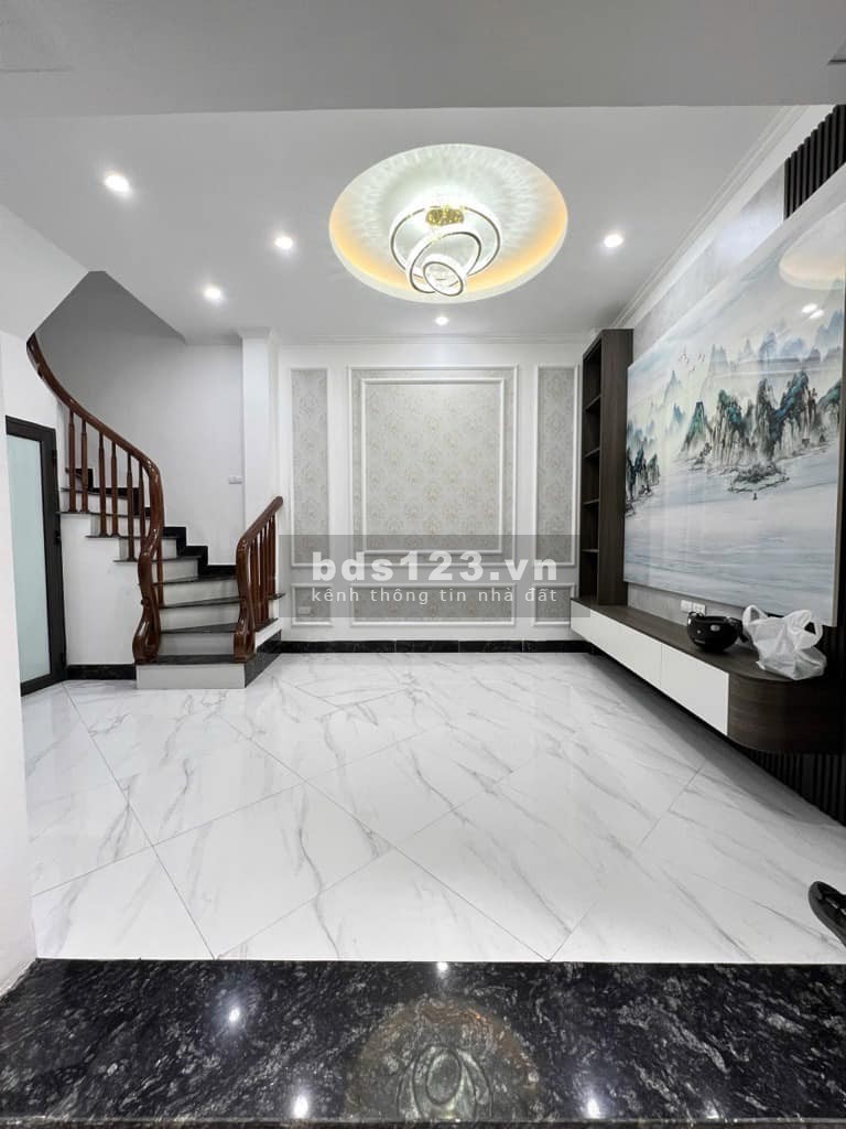 Ngõ Tam Hiệp - Ngõ 3 gác - 50M Ra phố - 2 Thoáng trước sau - Tặng full nội thất