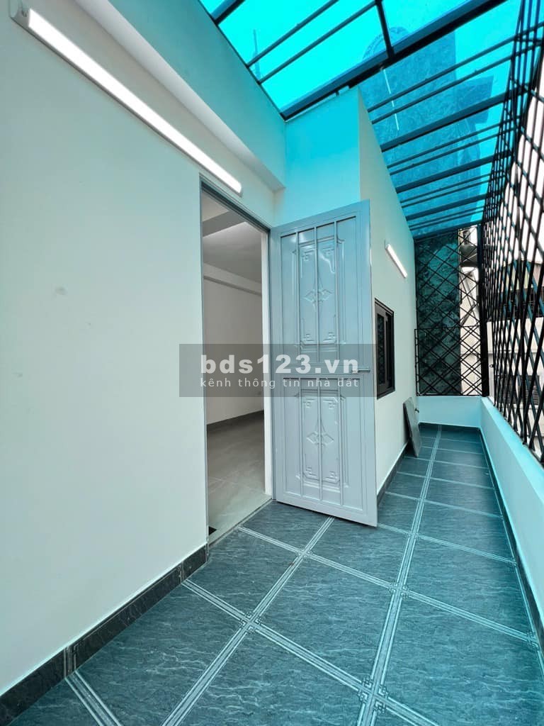 Ngõ Tam Hiệp - Ngõ 3 gác - 50M Ra phố - 2 Thoáng trước sau - Tặng full nội thất