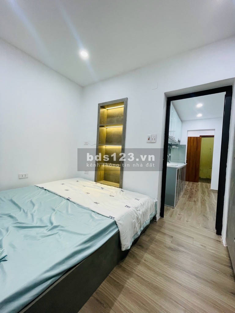 Bán nhà căn hộ tập thể Thanh Xuân - Vị trí đẹp - Ô tô đỗ cổng