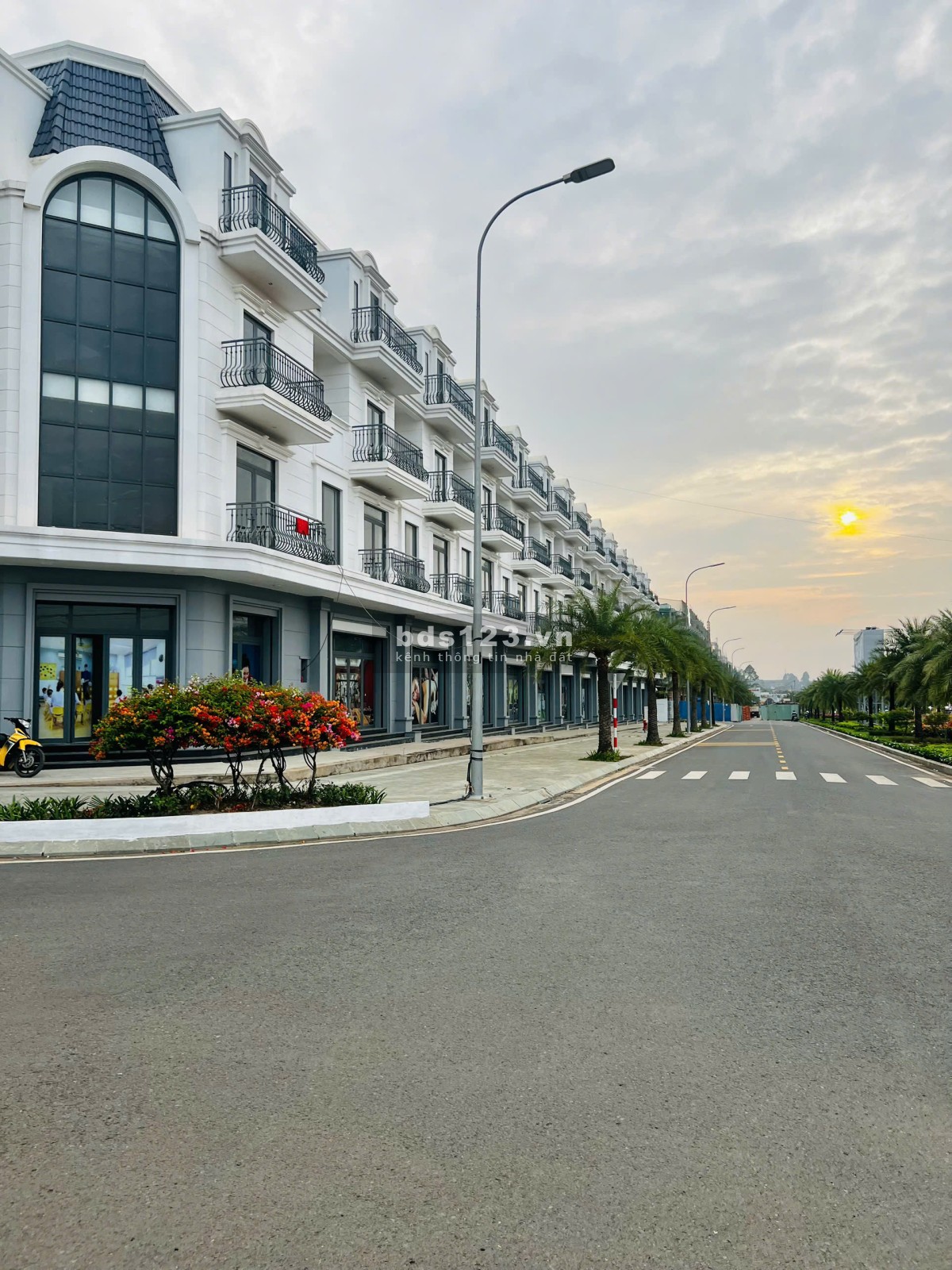 Bán Shophouse mặt tiền đường ĐT769 Bình sơn, Long Thành, khu dân cư STC (đã có sổ) giá chỉ từ 6,8 tỷ