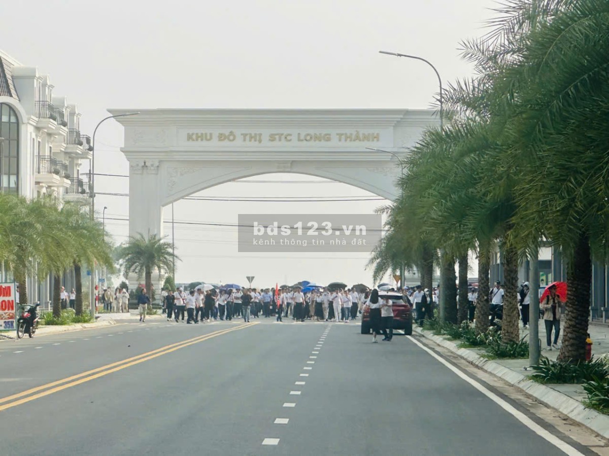 Bán Shophouse mặt tiền đường ĐT769 Bình sơn, Long Thành, khu dân cư STC (đã có sổ) giá chỉ từ 6,8 tỷ
