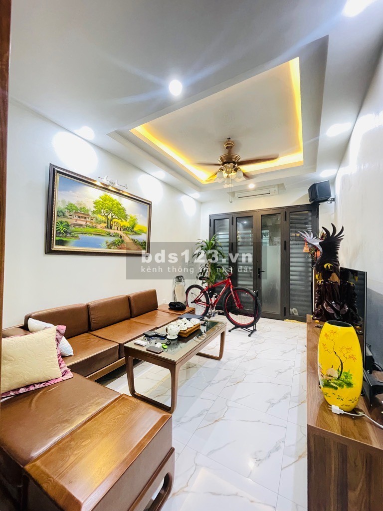 Siêu hiếm - Bán nhà phố Trương Đinh - 35M - Sổ đỏ CC - 6.5 tỷ