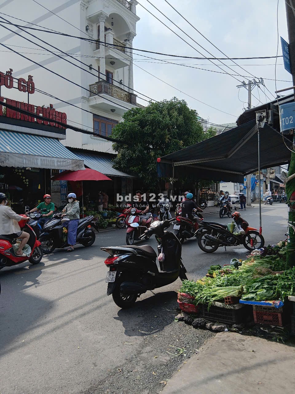 Bán nhà gần Nguyễn Văn Quá, quận 12, 6.3x12.3, 3 tầng, x tỷ.
