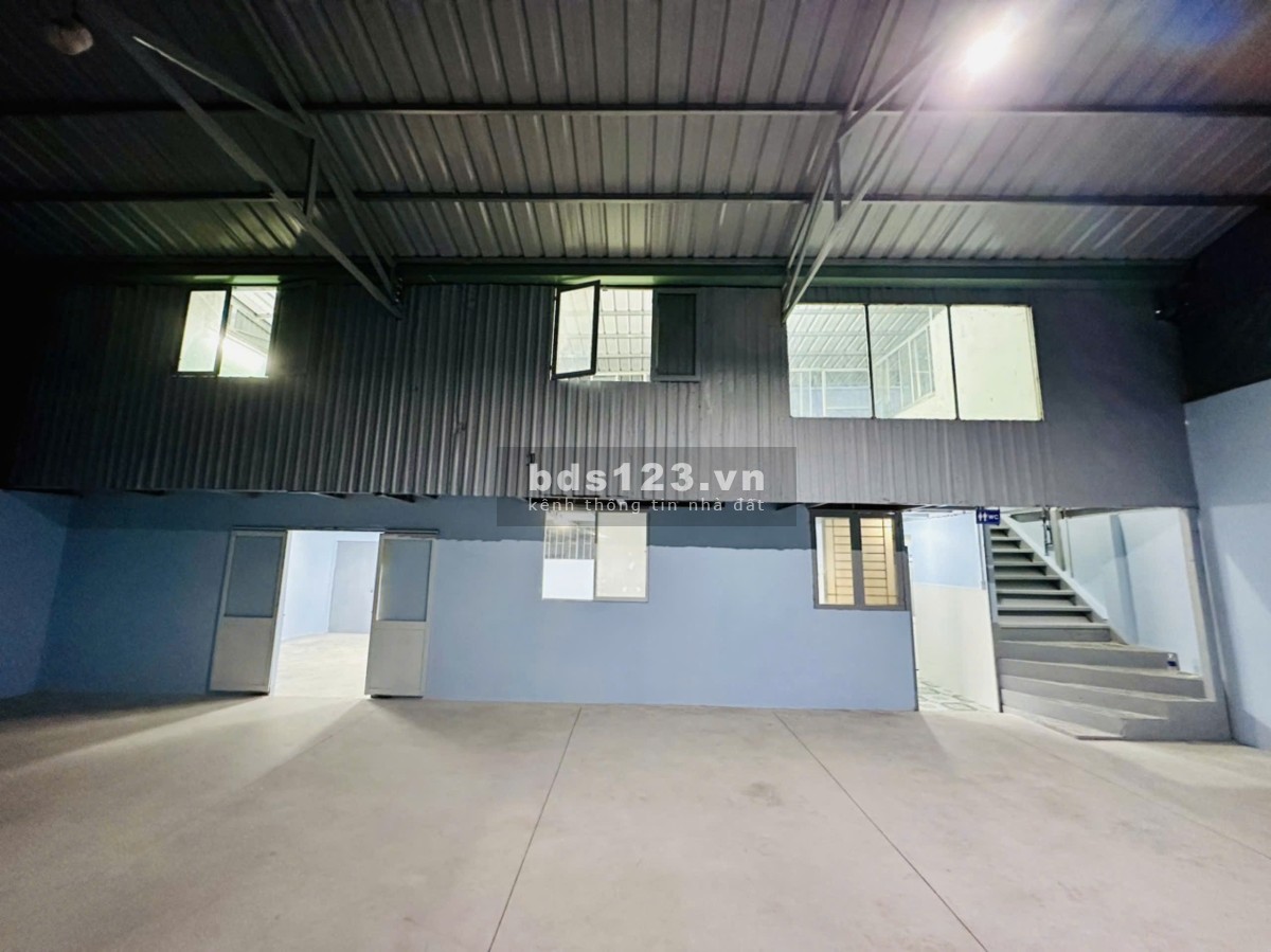 Cho thuê kho xưởng* 525m2 mặt tiền Lò Lu, Trường Thạnh, Quận 9