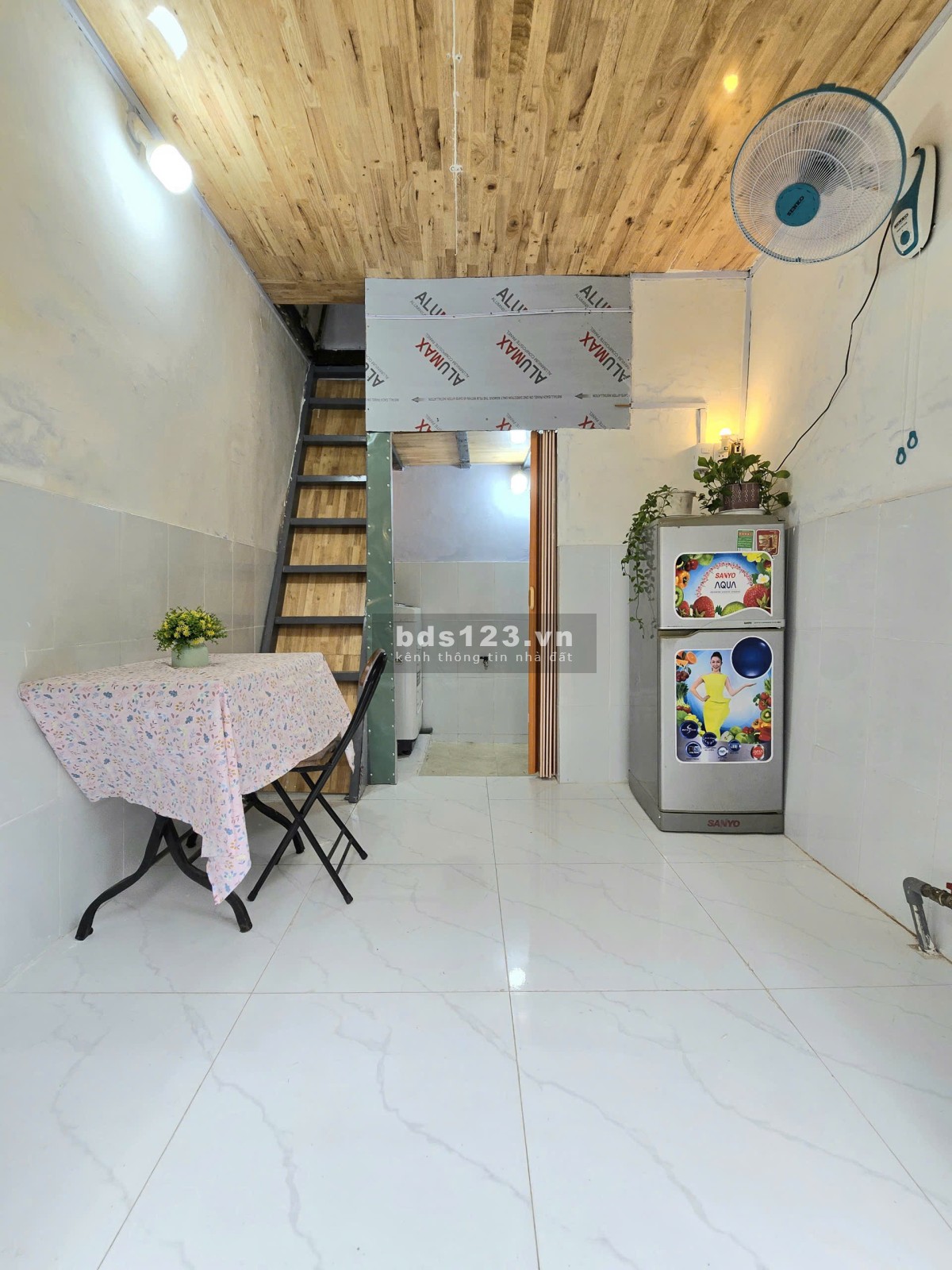 Nhỏ có võ - Nguyên căn mặt tiền thụt Full NT Phú Nhuận 5Tr