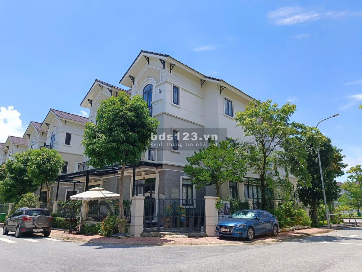 Shophouse 120m2 giá chỉ 10 tỷ, cách cầu Vĩnh Tuy 12km, kinh doanh sầm uất, đầu tư lợi nhuận x2x3