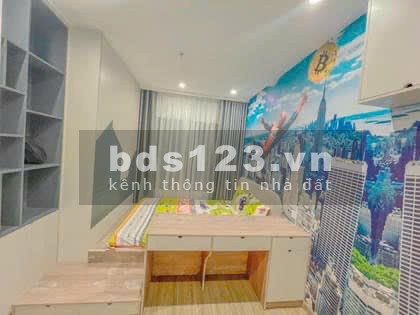 Chính chủ bán 3PN, 2WC, căn góc view thoáng full nội thất Vinhomes Smart City