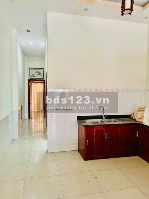 Bán nhà quận 12, giáp Hà Huy Giáp, 4x24, hẻm 8m, 4.x tỷ.