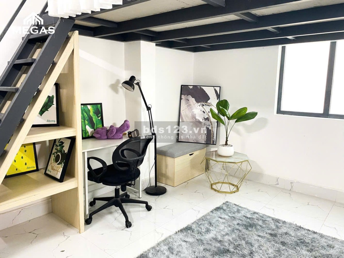 Phòng gác rộng, đầy đủ nội thất, không giới hạn người và xe