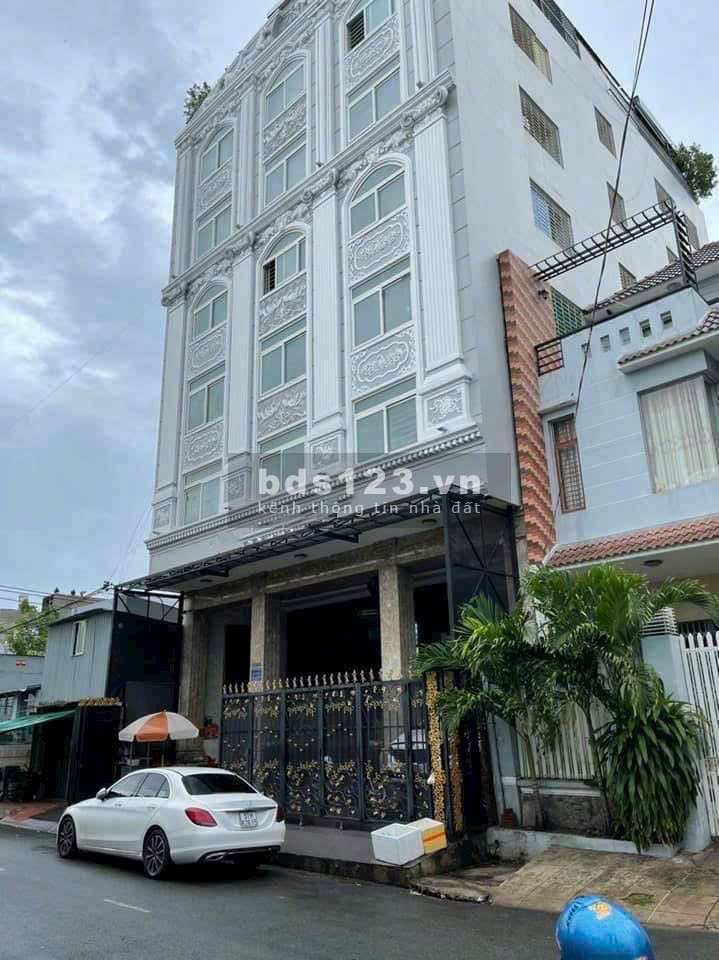 Chủ cần chuyển nhượng tâm huyết nhà đẹp cho khách có duyên