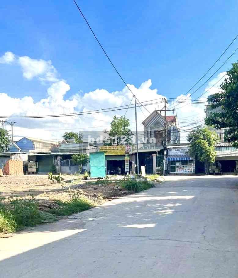 Cần tiền bán gấp 2 lô đất liền kề ngang 10m có thổ cư ngay chợ An Linh – Phú Giáo giá ngôp đầu tư