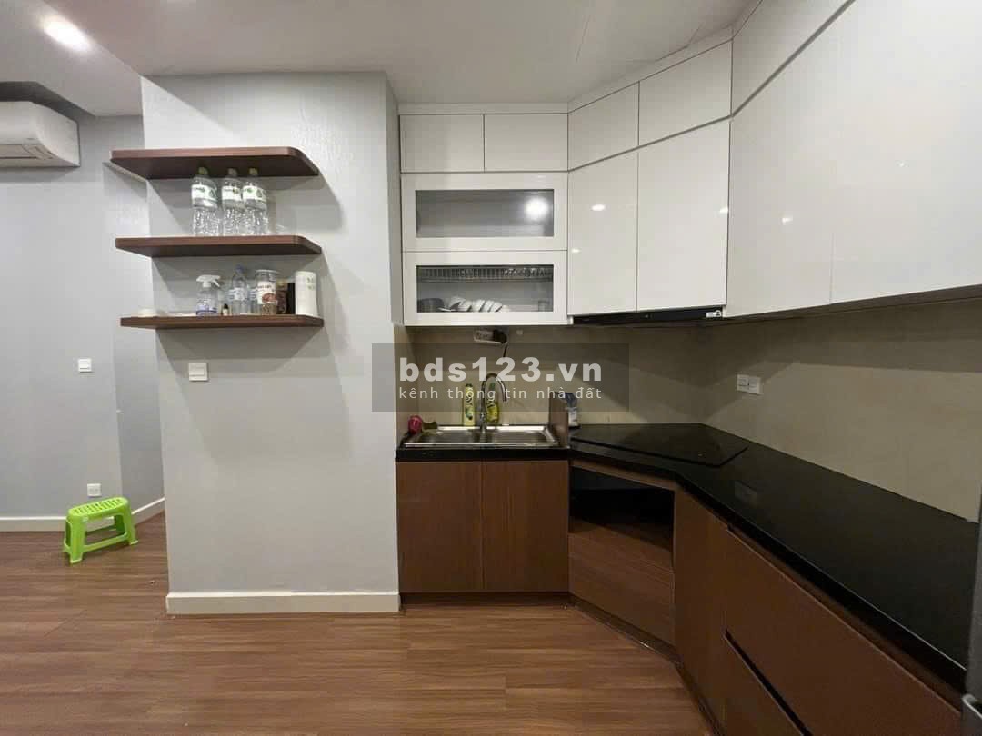 Chung cư Satra, Phan Đăng Lưu, PN: 18tr/tháng, 3p ngủ rộng, 2wc, 135m2