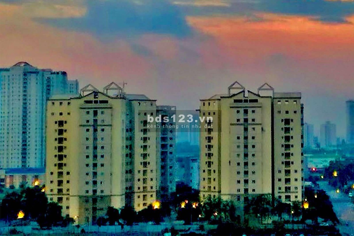 Cho thuê căn hộ Chung cư B11C Nam Trung Yên, tầng 12, 65m2. 2 phòng ngủ