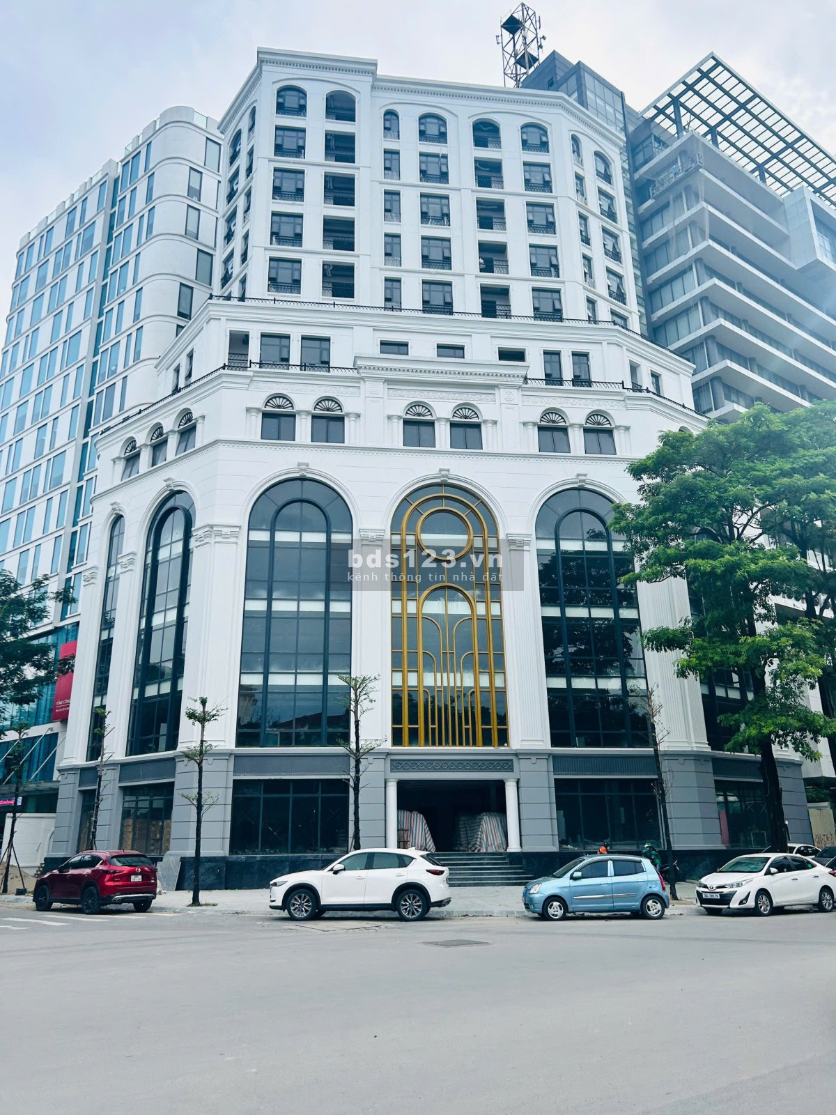 Chính chủ cho thuê SIÊU PHẨM nhà MP Khuất Duy Tiến - Thanh Xuân. DT: 70m2x8T - MT: 7m - Giá: 70tr.