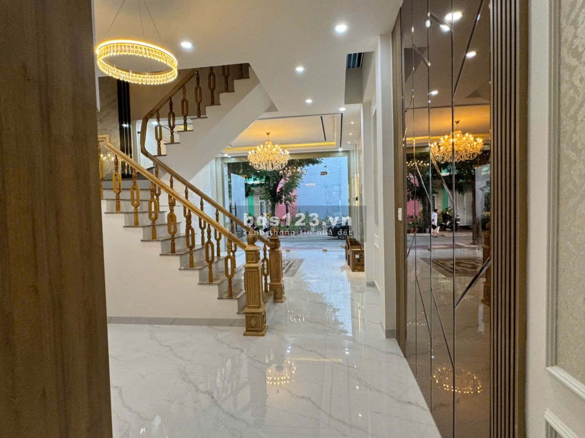 Cho thuê nhà nguyên căn khu K1 bên hông quán Vua Nướng mới 100% tại K1 Phan Rang - 036.8868.530