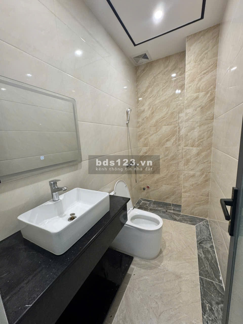 Cho thuê nhà nguyên căn khu K1 bên hông quán Vua Nướng mới 100% tại K1 Phan Rang - 036.8868.530