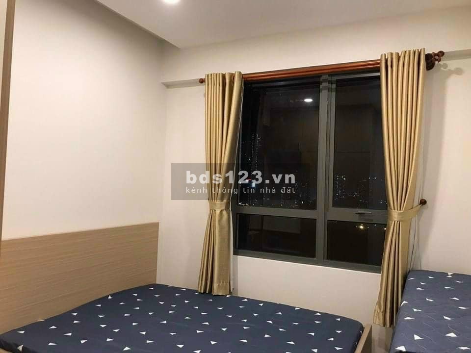 Cần bán CH Prosper Plaza Quận 12 có sổ, DT 65m2 2PN 2WC giá 2.1 tỷ.