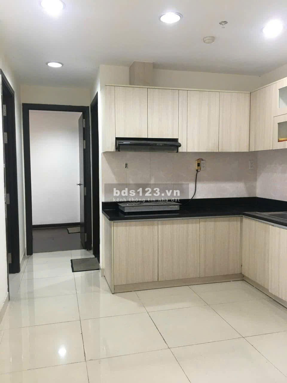 Chung cư Carillon 5, Trịnh Đình Thảo, Hòa Thạnh, TP, 2PN, 2WC, 12tr/tháng.