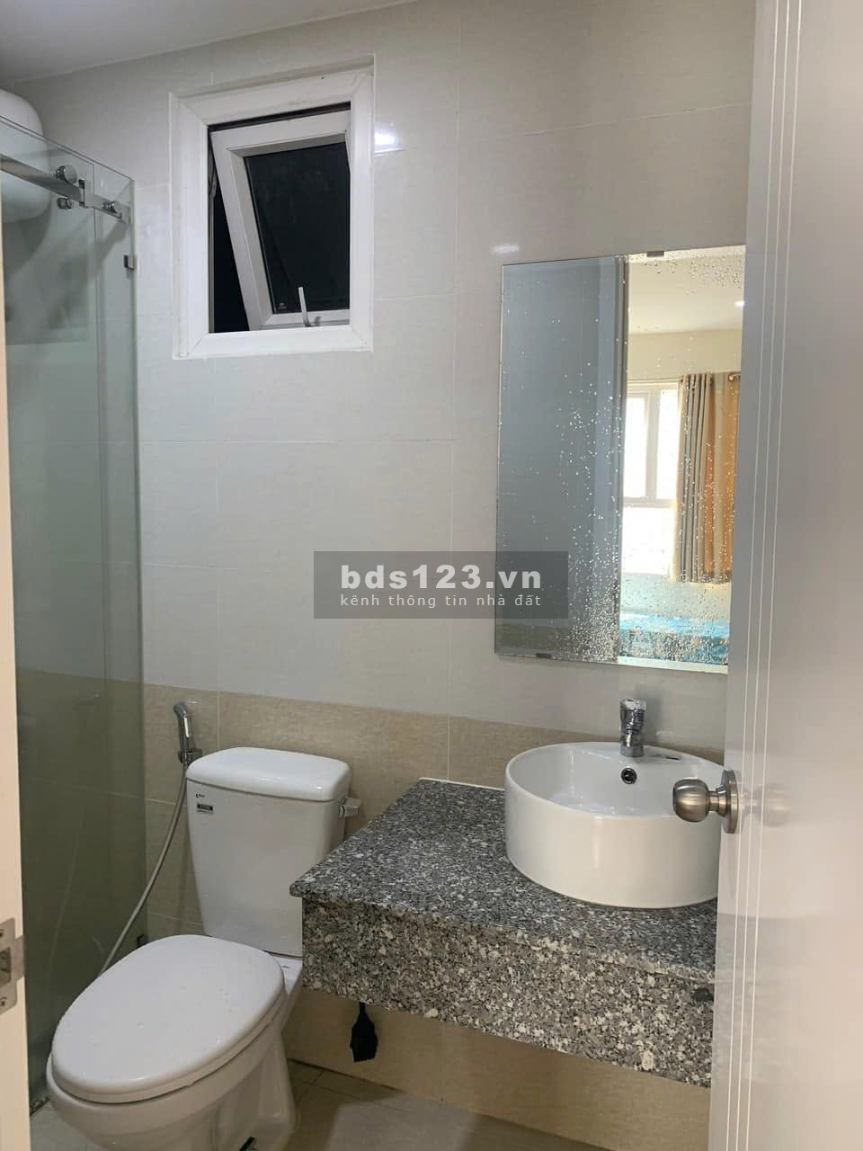 Chung cư Bàu Cát, P10, Tân BÌnh: 75m2, 2 phòng ngủ, 2wc, NT, 11.5tr/th