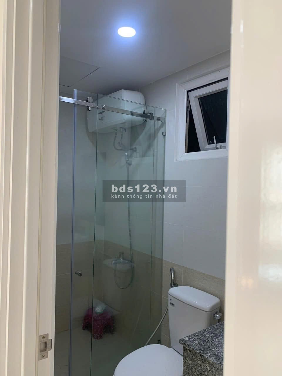 Chung cư Bàu Cát, P10, Tân BÌnh: 75m2, 2 phòng ngủ, 2wc, NT, 11.5tr/th