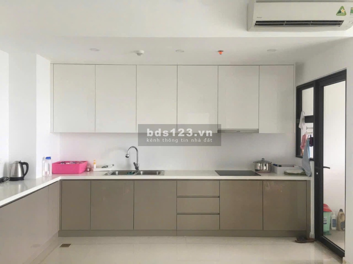 Carillon 3, Hoàng Hoa Thám, P13, Tân Bình: 83m2, 2p ngủ, 12tr/th