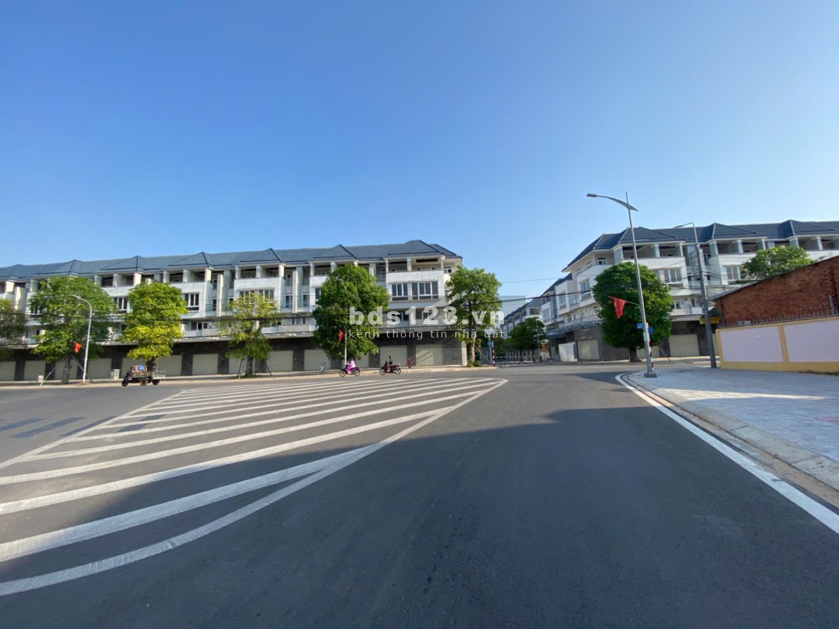 Shophouse vị trí đẹp mặt tiền khu biệt thự Văn Hoa Villas, phường Thống Nhất, Biên Hòa, Đồng Nai