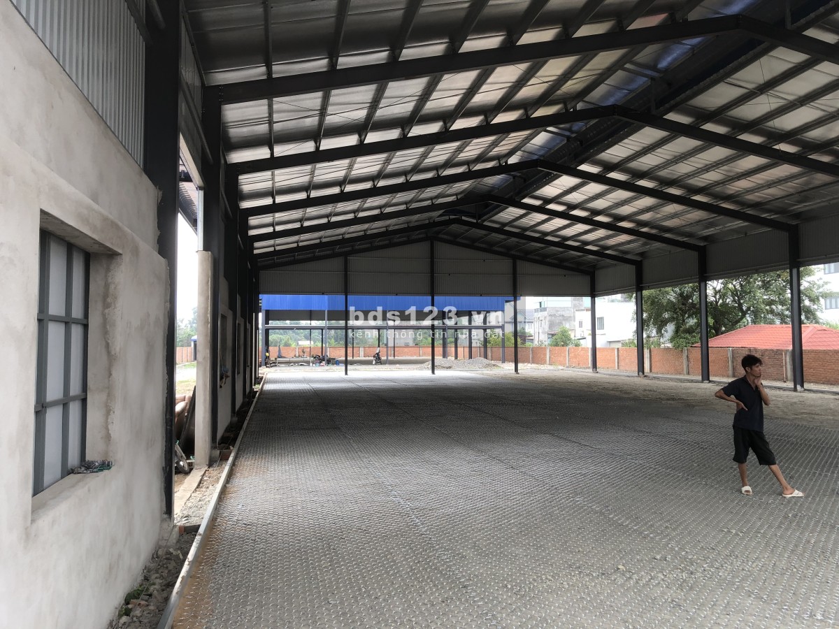 Cho thuê kho xưởng 700m2, 1000m2, 1200m2, 1600m2, 2000m2 gần Ngã tư Ga cho thuê