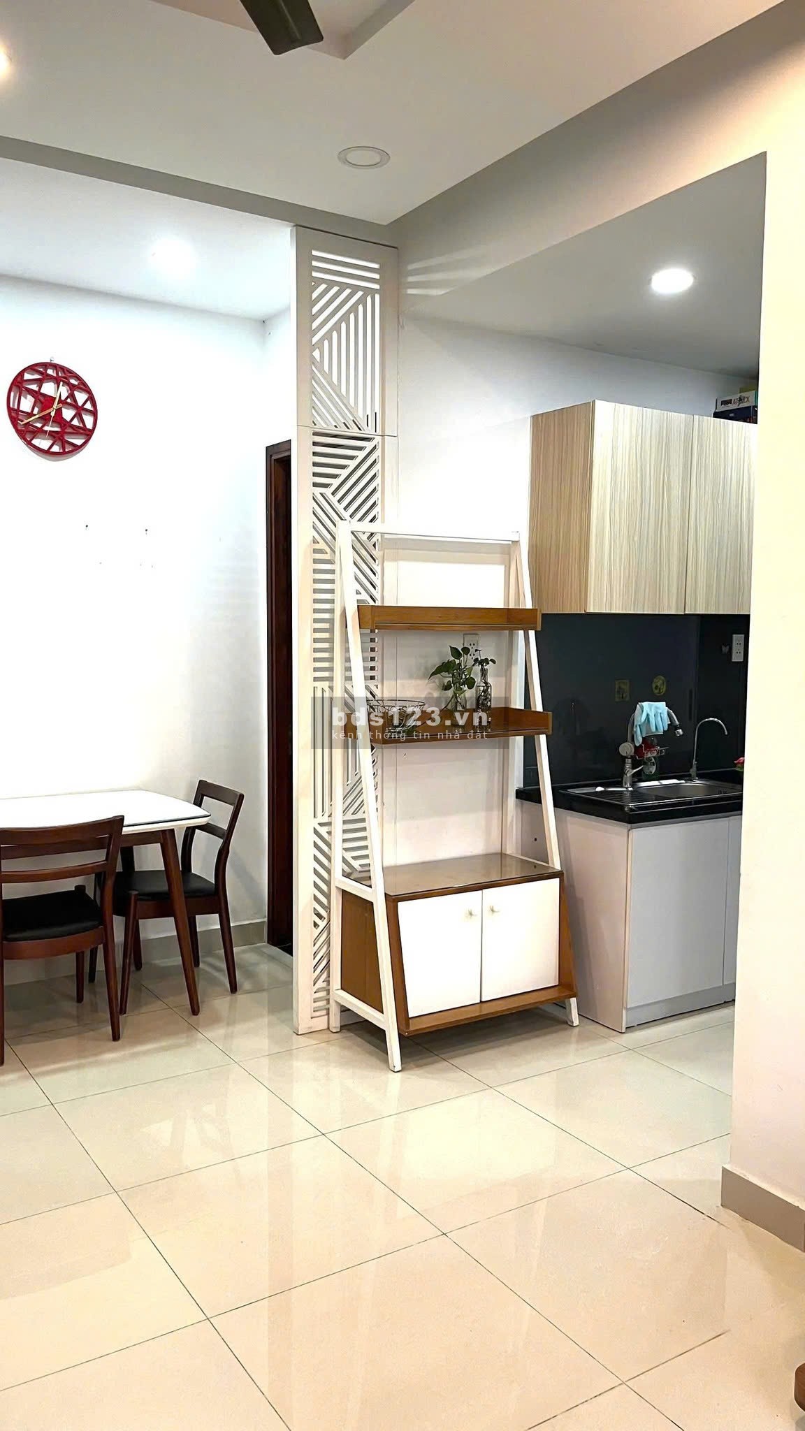 chung cư PN Techcons, Hoa sứ, Phú NHuận: 89m2, 2p ngủ, 2wc, NT, 16tr/th