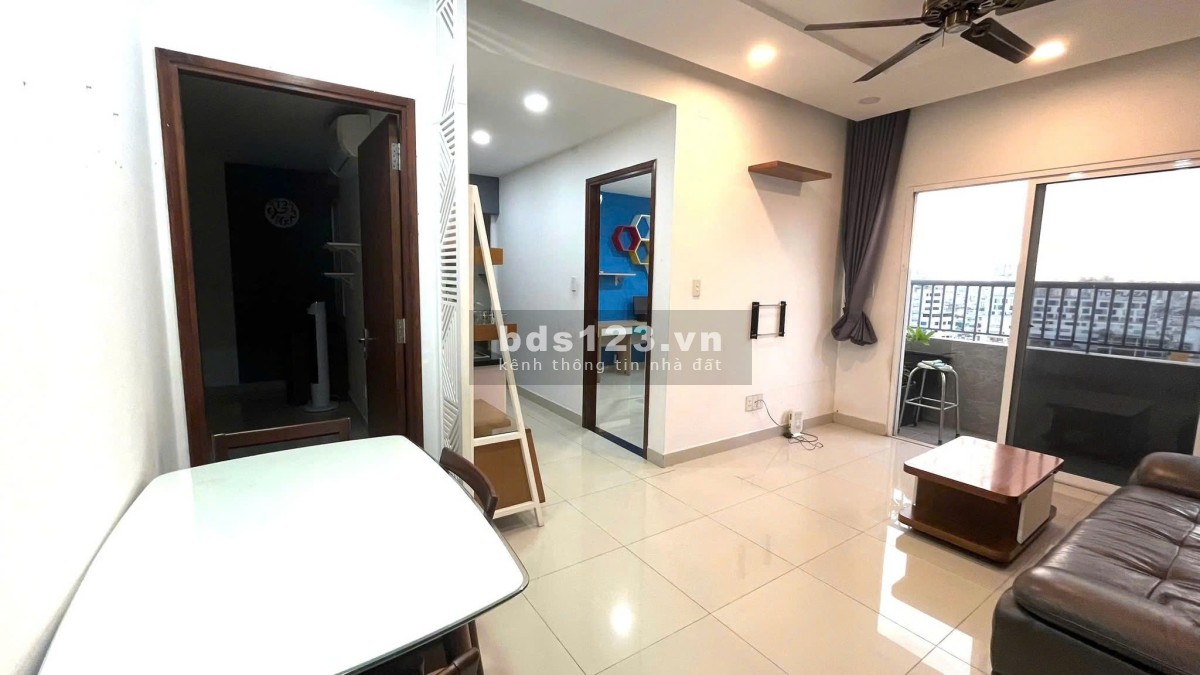 chung cư PN Techcons, Hoa sứ, Phú NHuận: 89m2, 2p ngủ, 2wc, NT, 16tr/th