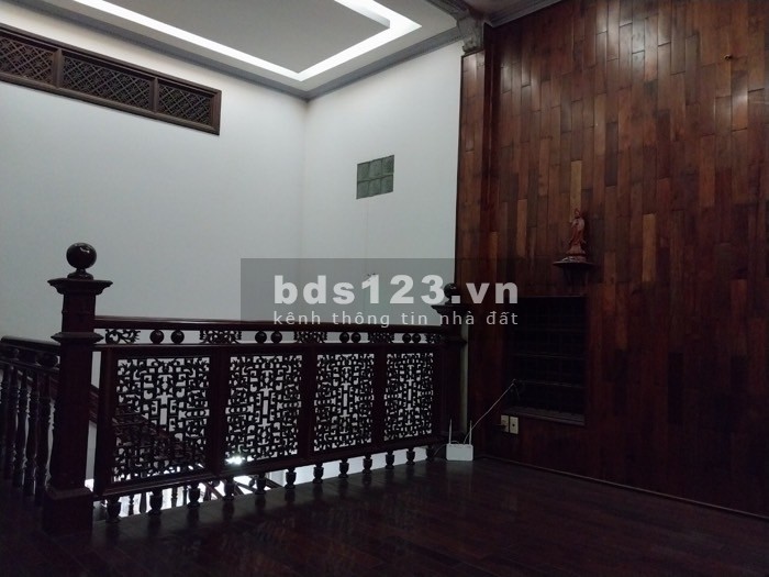 Bán nhà 2 tầng, 220M², đường Song Hành Q12 – Gần CC An Sương – Gía chỉ 12 tỷ (thương lượng)