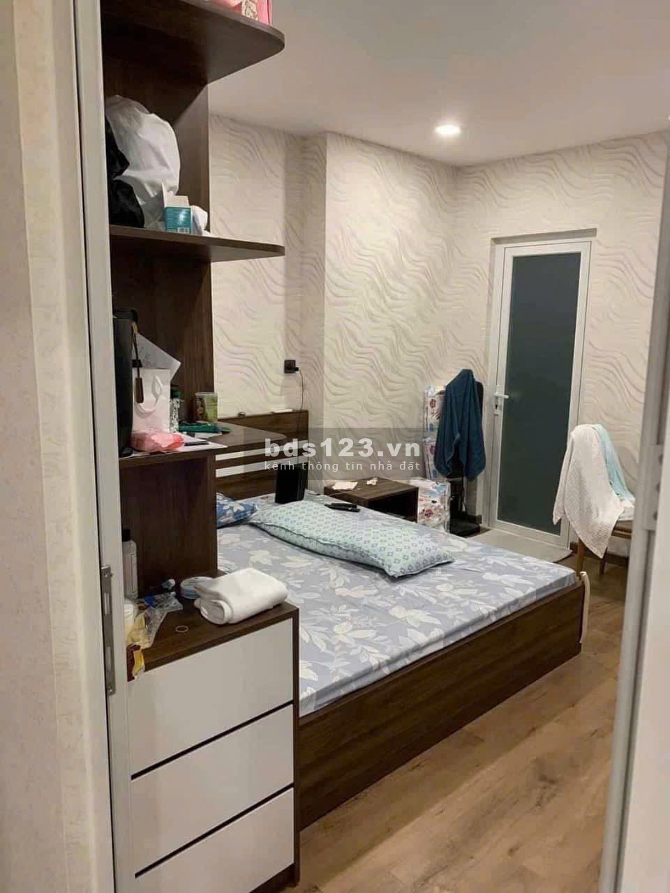Chung cư Screc Tower, Trường Sa, Q3 90m2,2p ngủ + có Nt giá 14tr/th