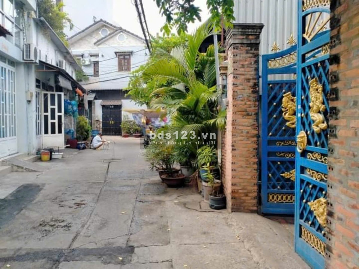 Bán nhà chính chủ bình tân 5x22 hẻm xe tải kế Q6, Tân Phú