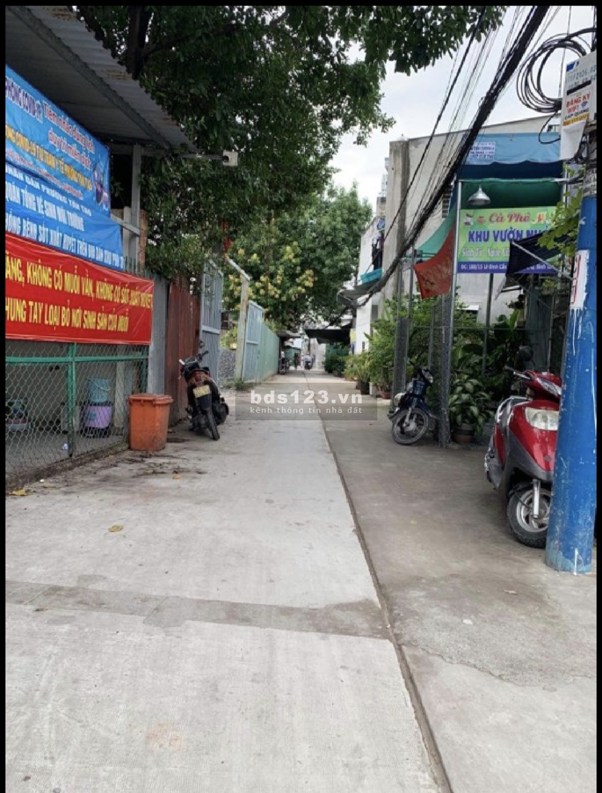 Cần bán nhà đẹp hẻm xe hơi đỗ trước cửa nhà đường Lê đình Cẩn