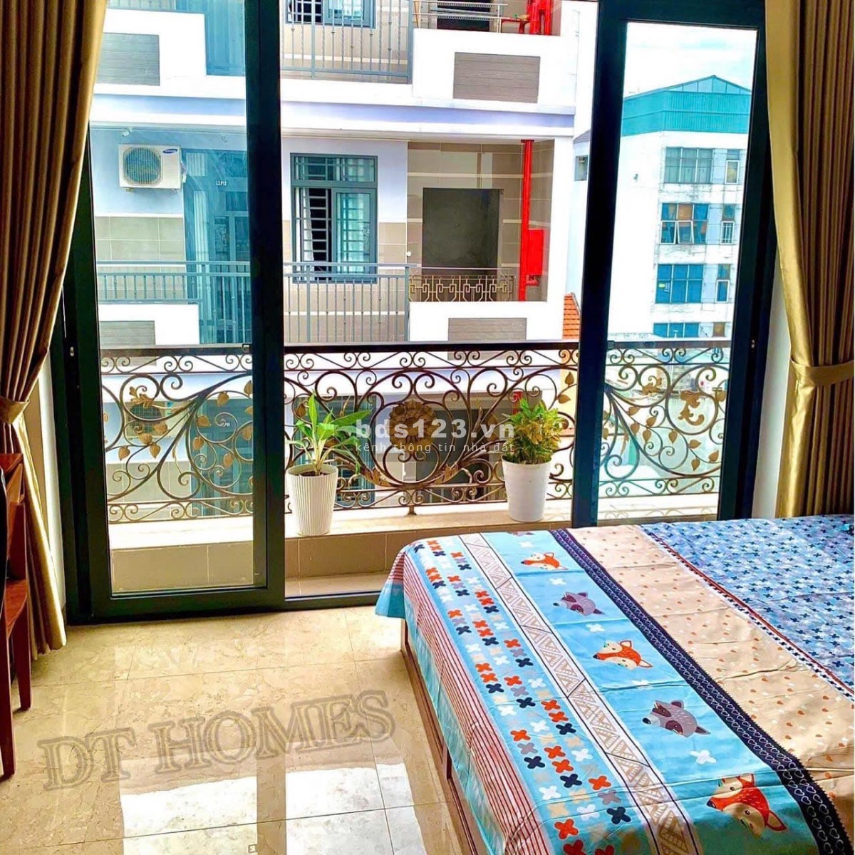Cho thuê chdv full nội thất DT Homes