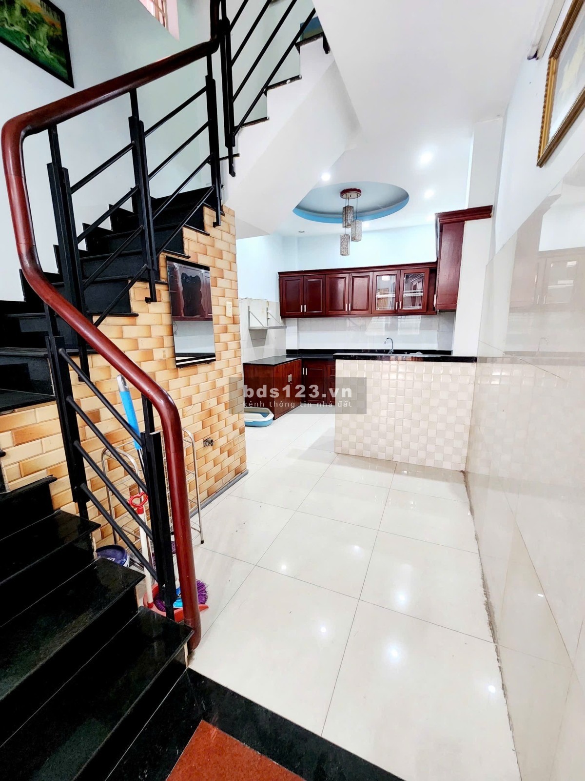 Bán nhà quận 11 - Nhà 4 tầng hẻm xe hơi đổ cửa - Sổ vuông A4 - 6.2 Tỷ