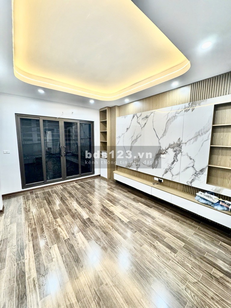 Chính chủ cần bán nhà tại trung tâm quận Cầu Giấy