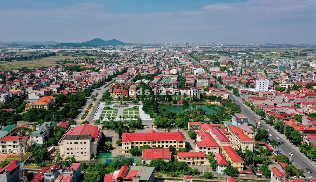 Chuyển sang mua BT 511m. Gia chủ nhờ bán Th8 Tùng Bách Quế Võ